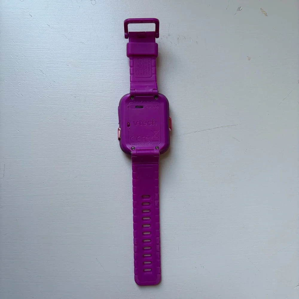 VTech Zoom Kidizoom Touch Screen Smartwatch Pink Camera Games Working Condition